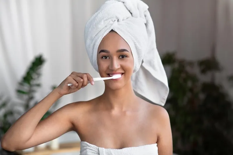 Raisons pour lesquelles vous ne devriez pas partager votre brosse a dents 2