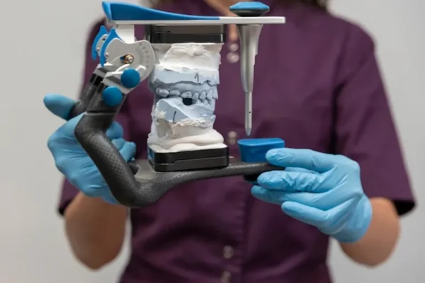 Quest ce que la regeneration osseuse et quand est il necessaire de poser un implant